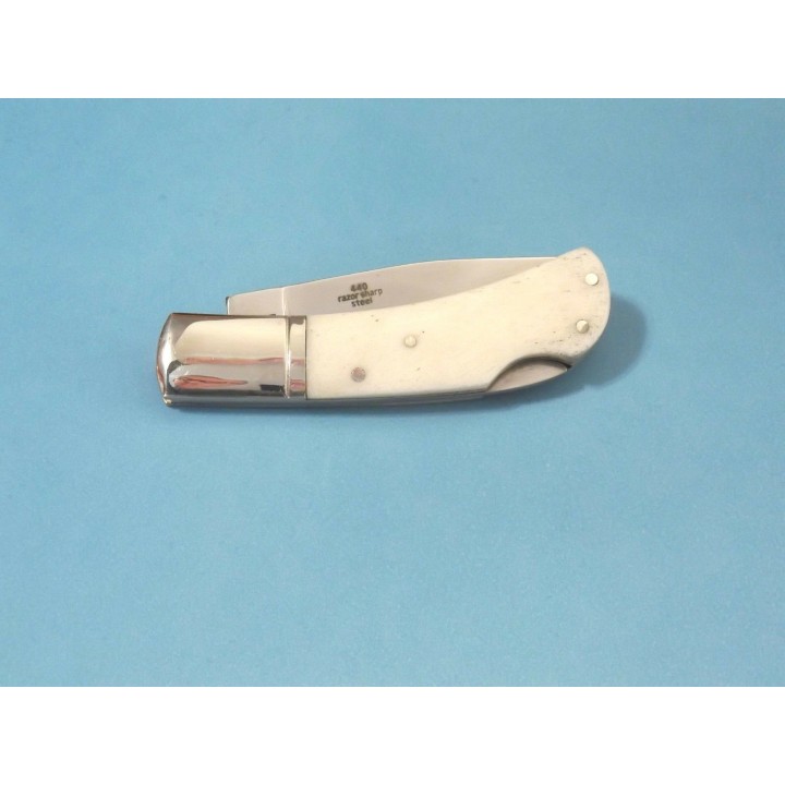 RR020 Couteau Rough Rider Manche Os Blanc Lame Acier 440 Locback - Livraison Gratuite