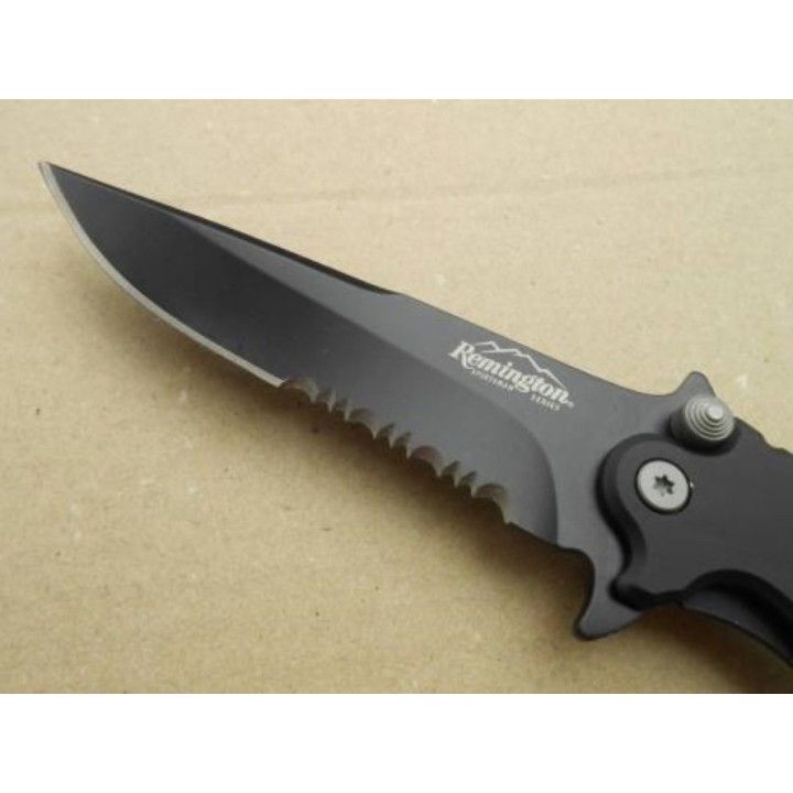 Couteau Remington Sportman FAST Manche Black Lame Acier 440 Serrat Linerlock Clip R18219 - Livraison Gratuite