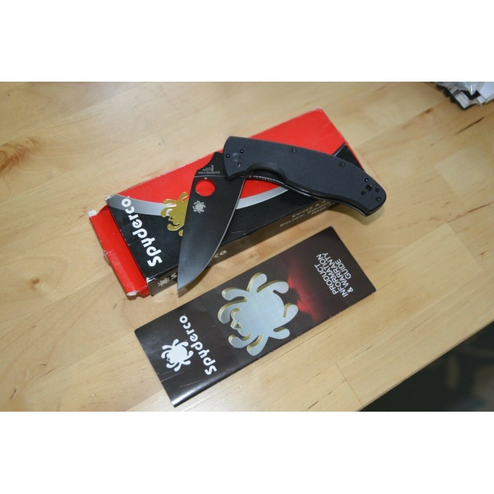 SC122PBBK Couteau Spyderco Tenacious Black G10 Handle 8Cr13MoV Black Blade Linerlock Clip - Livraison Gratuite