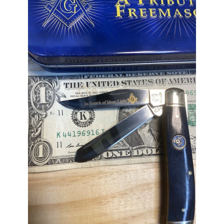 RR1225 Couteau Rough Rider Masonic Mini Trapper Series 2 Lames Acier 440 Manche Os - Livraison Gratuite