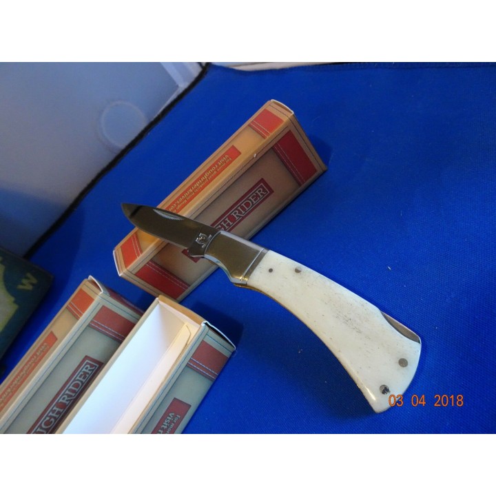 RR135 Couteau Rough Rider White Bone Lame Acier 440 Manche Os - Livraison Gratuite