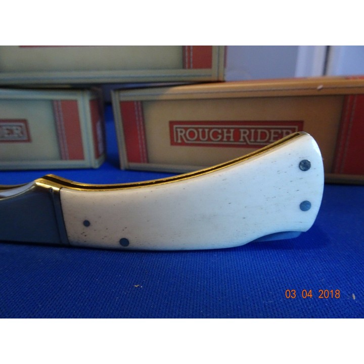 RR135 Couteau Rough Rider White Bone Lame Acier 440 Manche Os - Livraison Gratuite