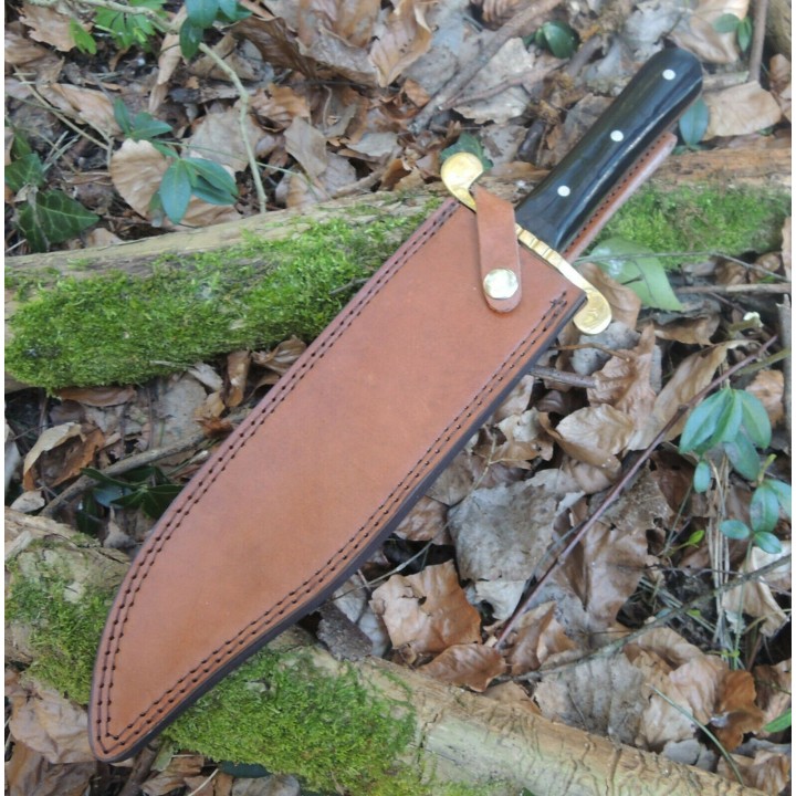 Couteau Bowie Alamo Lame Acier 3Cr13 Clip Point Manche Corne Etui Cuir Frost Cutlery FJRS005BH - Livraison Gratuite