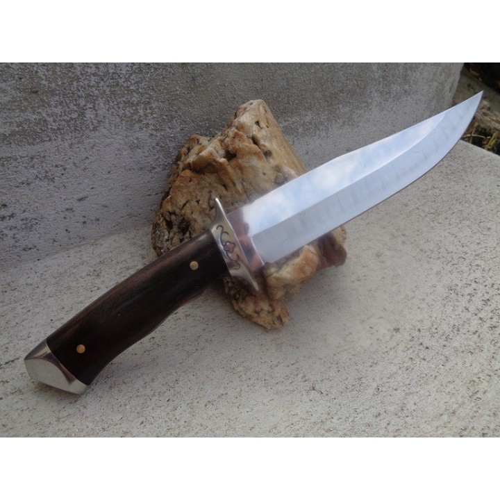 Couteau De Chasse Frost Cutlery Bowie Walnut Lame Acier Inox Manche Noyer Etui Nylon FSHP016SS - Livraison Gratuite