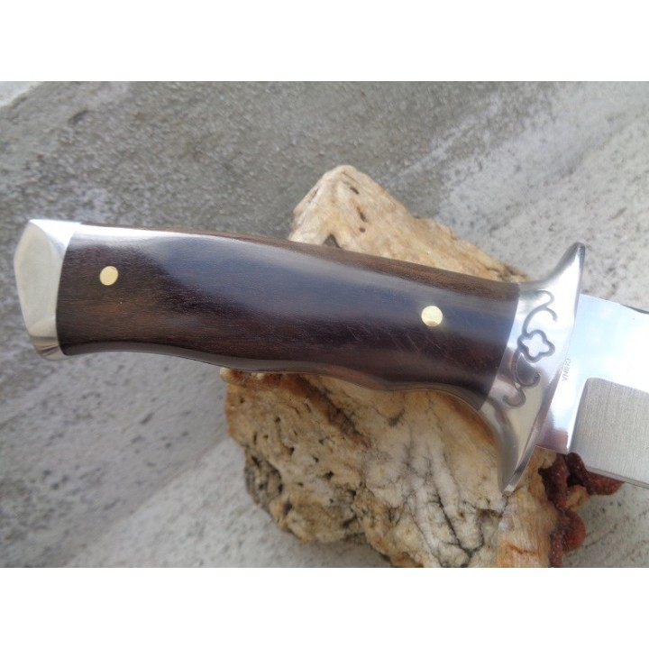 Couteau De Chasse Frost Cutlery Bowie Walnut Lame Acier Inox Manche Noyer Etui Nylon FSHP016SS - Livraison Gratuite