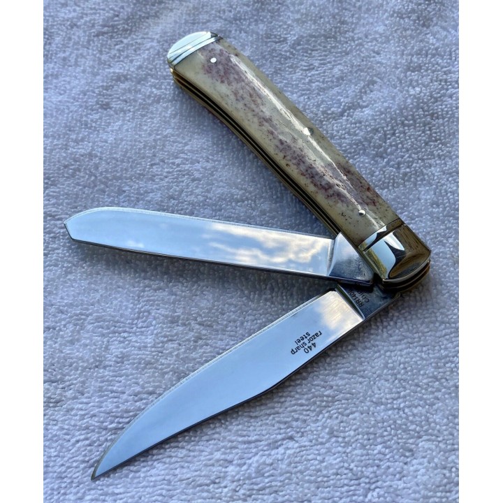 Couteau Rough Rider Appaloosa Trapper Bone Lames Acier 440 Manche Os  RR1406 - Livraison Gratuite