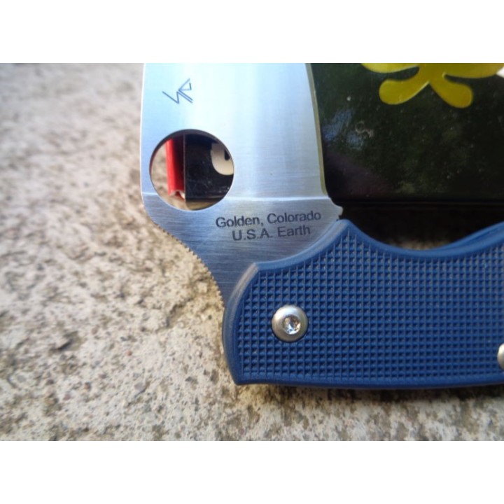 Couteau Spyderco UK Penknife Acier CPM S110V Manche FRN Made In USA SC94PDBL - Livraison Gratuite