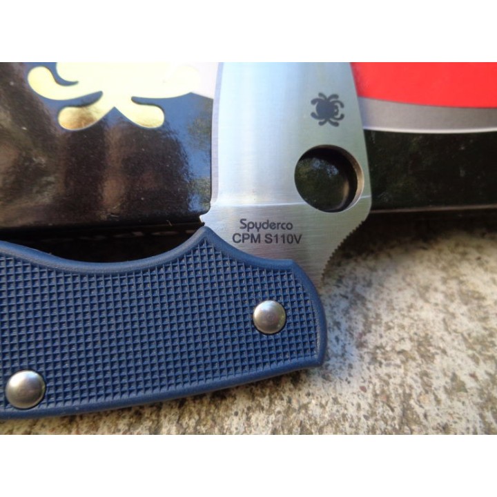 Couteau Spyderco UK Penknife Acier CPM S110V Manche FRN Made In USA SC94PDBL - Livraison Gratuite