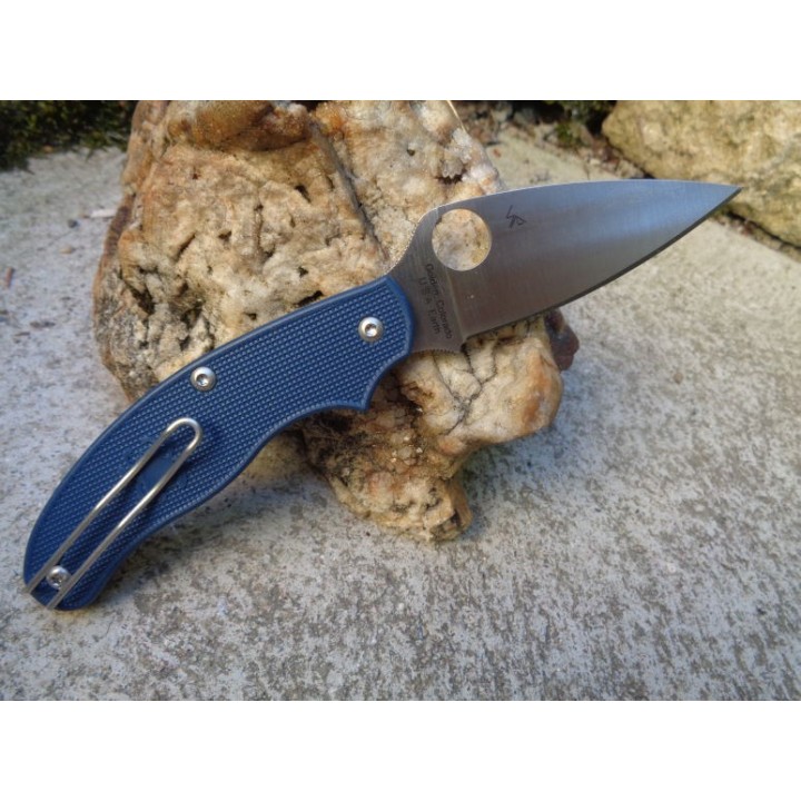 Couteau Spyderco UK Penknife Acier CPM S110V Manche FRN Made In USA SC94PDBL - Livraison Gratuite