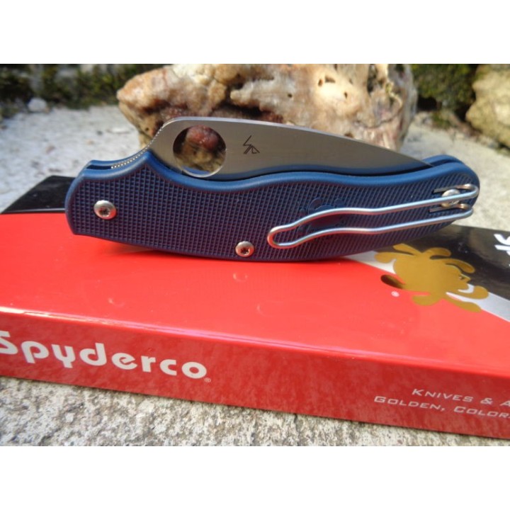 Couteau Spyderco UK Penknife Acier CPM S110V Manche FRN Made In USA SC94PDBL - Livraison Gratuite