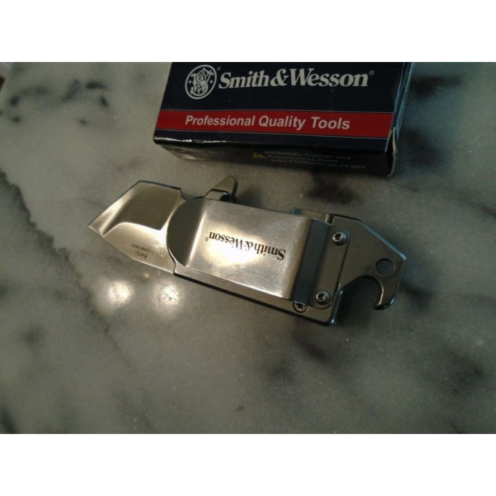 Couteau Pince Billets Smith&Wesson Benji Lame Tanto Acier 8Cr13MoV Manche G10 SW1122566 - Livraison Gratuite