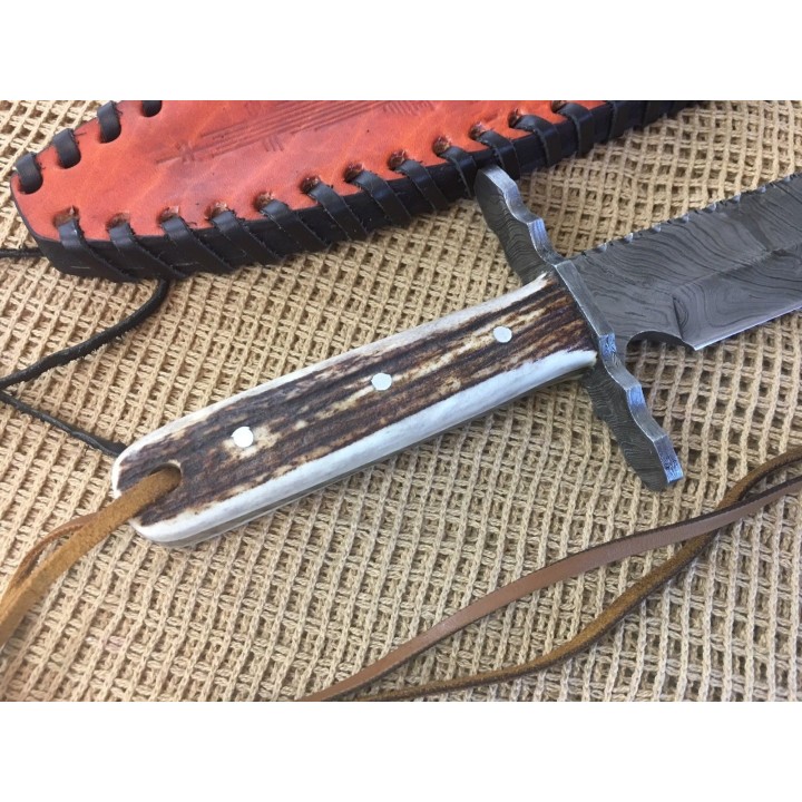 Couteau Bowie Damas Lame 256 Couches Manche Os Cerfé Etui Cuir Old Forge OF041 - Livraison Gratuite