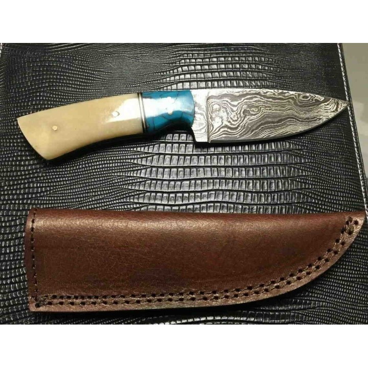 Couteau Damas Lame Acier 256 Couches Manche Os/Turquoise Etui Cuir DM1186 - Livraison Gratuite