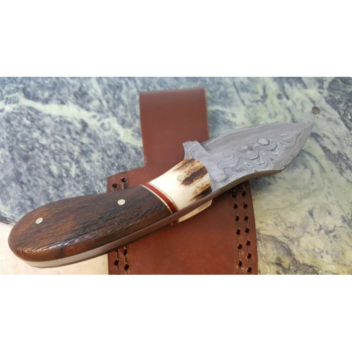 Couteau Skinner Damas Manche Corne/Bois Lame 256 Couches Etui Cuir DM1229 - Livraison Gratuite