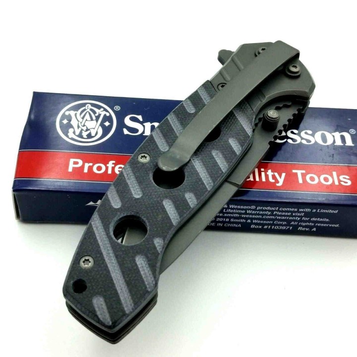 Couteau Smith&Wesson Lame Acier 8Cr13MoV Serr Manche Black G-10 Linerlock SW1100062 - Livraison Gratuite