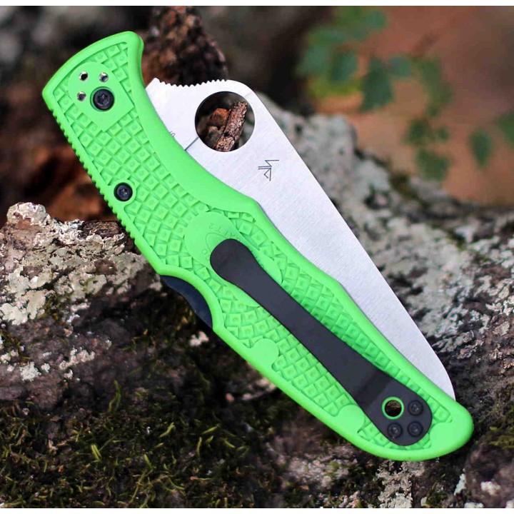 Couteau Spyderco Pacific Salt 2 Green Lame Acier LC200N Serr Manche FRN Lockback Japan SC91FSGR2 - Livraison Gratuite