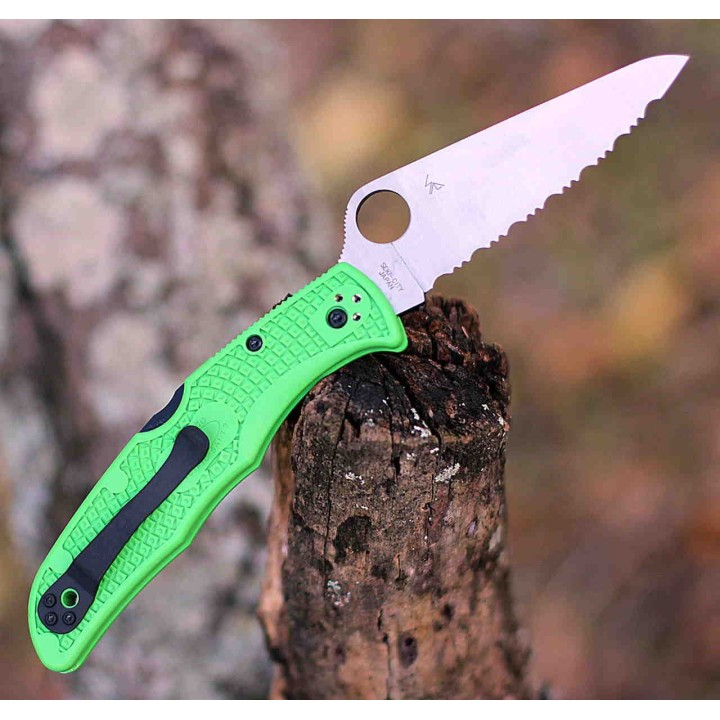 Couteau Spyderco Pacific Salt 2 Green Lame Acier LC200N Serr Manche FRN Lockback Japan SC91FSGR2 - Livraison Gratuite