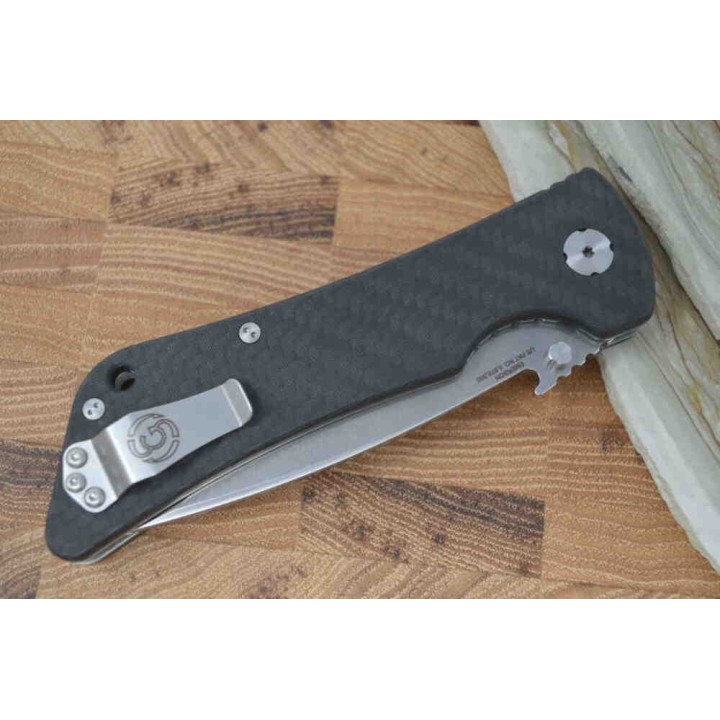 SG20007 Southern Grind Bad Monkey Emerson 14C28N Satin Blade CFiber Handle - Livraison Gratuite