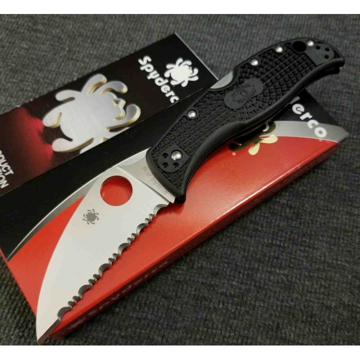 Couteau Spyderco RockJumper Lame Acier VG10 Serr Manche FRN Lockback Japan SC254SBK - Livraison Gratuite