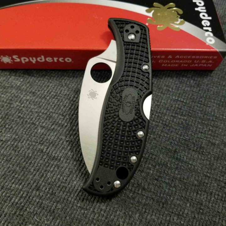 Couteau Spyderco RockJumper Lame Acier VG10 Serr Manche FRN Lockback Japan SC254SBK - Livraison Gratuite