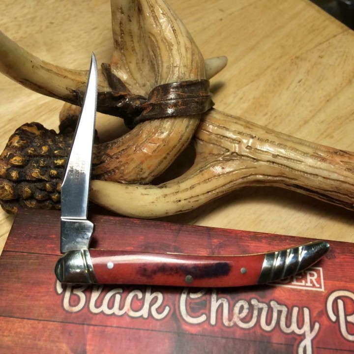 Couteau Canif Rough Rider Small Toothpick Black Cherry Lame Acier 440 Manche Os RR1668 - Livraison Gratuite