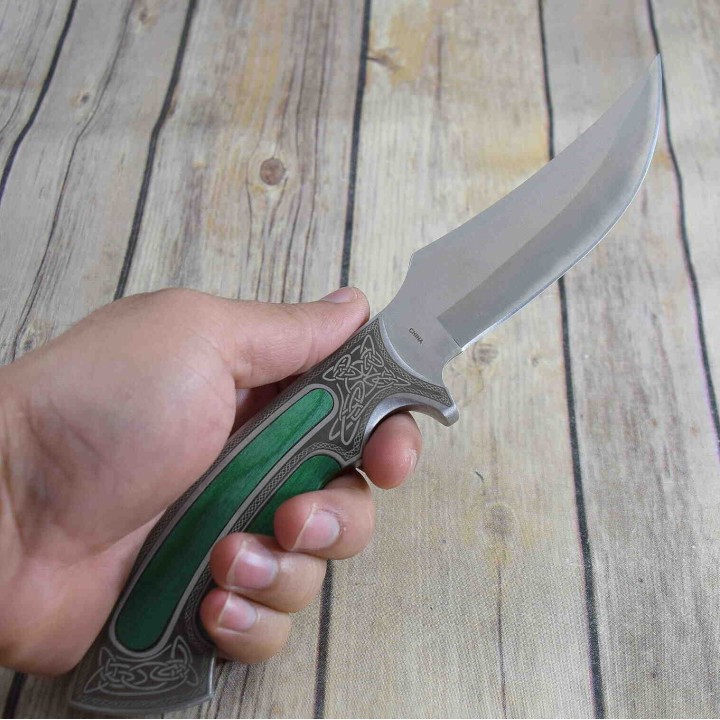 Couteau de Chasse Celtic Lame Acier Inox Manche Bois Etui Nylon CN211396GN - Livraison Gratuite 