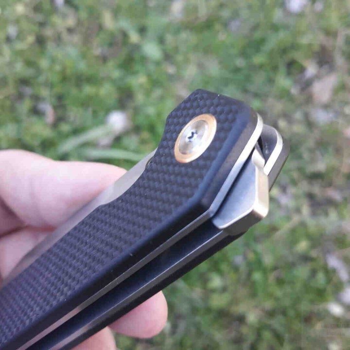 Couteau CJRB Rampart Black G10 Lame Acier D2 Stonewash Manche G10 Linerlock Clip J1907BKF - Livraison Gratuite