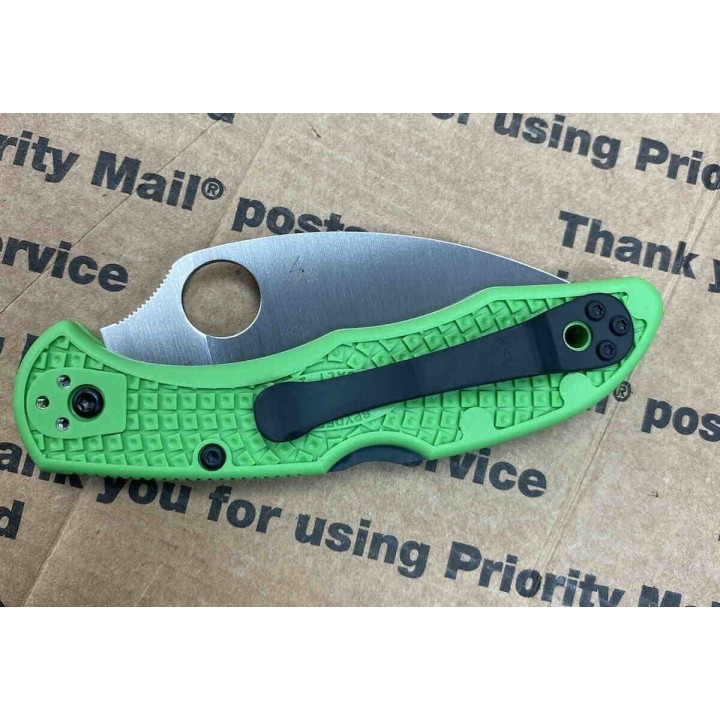 Couteau Spyderco Salt 2 Green Lame Acier LC200N Serr Manche FRN Lockback Clip Made Japan SC88FSWCGR2 - Livraison Gratuite
