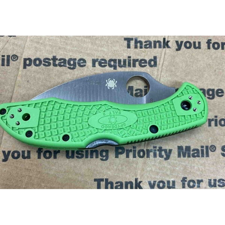 Couteau Spyderco Salt 2 Green Lame Acier LC200N Serr Manche FRN Lockback Clip Made Japan SC88FSWCGR2 - Livraison Gratuite