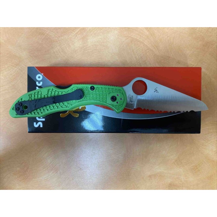 Couteau Spyderco Salt 2 Green Delica 4 Lame Acier LC200N Manche FRN Made Japan SC88FSGR2 - Livraison Gratuite