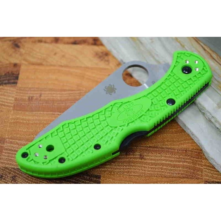 Couteau Spyderco Salt 2 Green Delica 4 Lame Acier LC200N Manche FRN Made Japan SC88FSGR2 - Livraison Gratuite