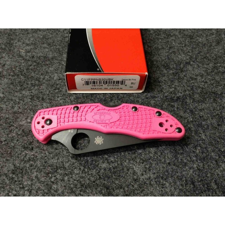 Couteau Spyderco Delica 4 Pink Lame Acier S30V Black Manche FRN Made Japan Lockback SC11FPPNS30VBK - Livraison Gratuite
