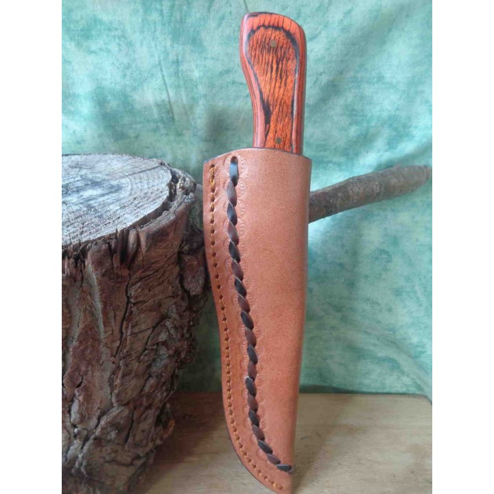 Couteau De Chasse Bushcraft Lame de Scie Manche Bois Etui CUir Fabrication Artisanale SM0017 - Livraison Gratuite