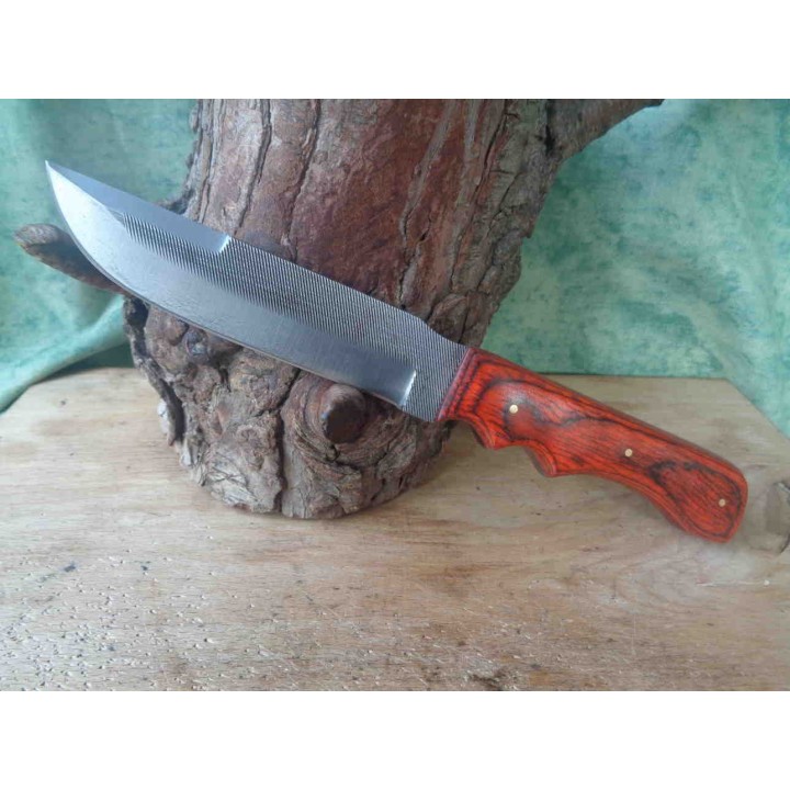 Couteau De Chasse Bushcraft Lame de Scie Manche Bois Etui CUir Fabrication Artisanale SM0017 - Livraison Gratuite