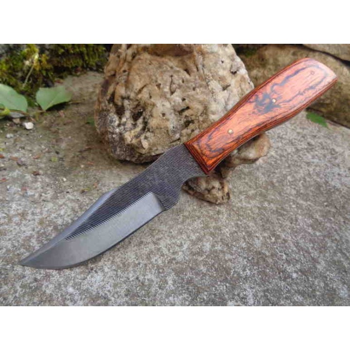 Couteau Bushcraft Skinner Lame de Scie Manche Bois Etui CUir Fabrication Artisanale SM0016 - Livraison Gratuite