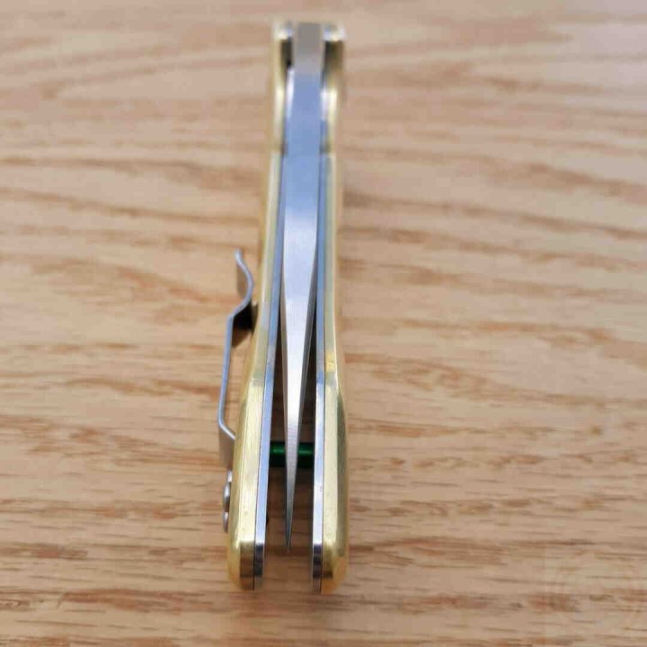 Couteau Rough Ryder Brass Lame Acier D2 Manche Laiton Linerlock Clip RR2179 - Livraison Gratuite