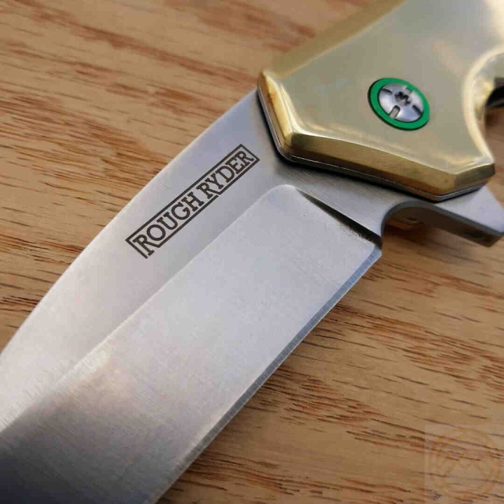 Couteau Rough Ryder Brass Lame Acier D2 Manche Laiton Linerlock Clip RR2179 - Livraison Gratuite