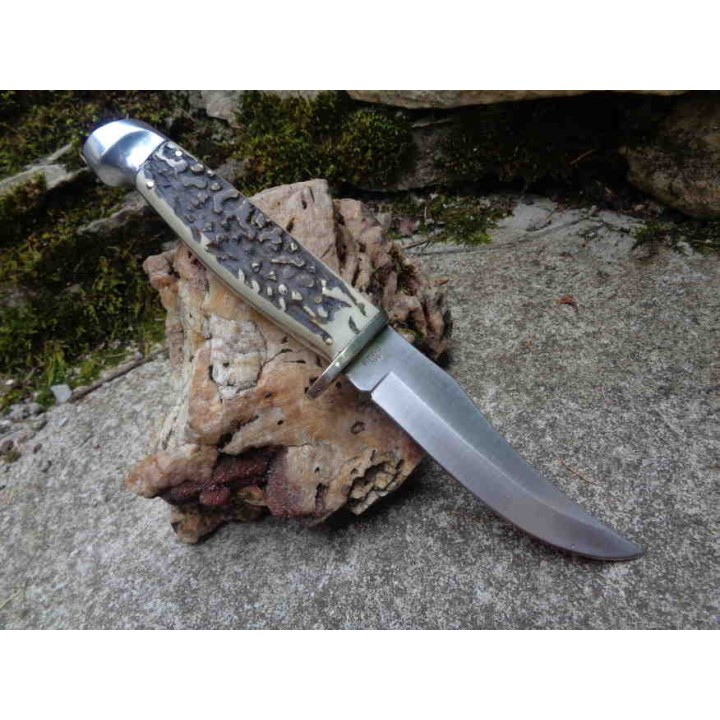 Couteau de Chasse Skinner Lame Acier 440 Manche Résine Etui Nylon Frost Cutlery FSW602SBR - Livraison Gratuite
