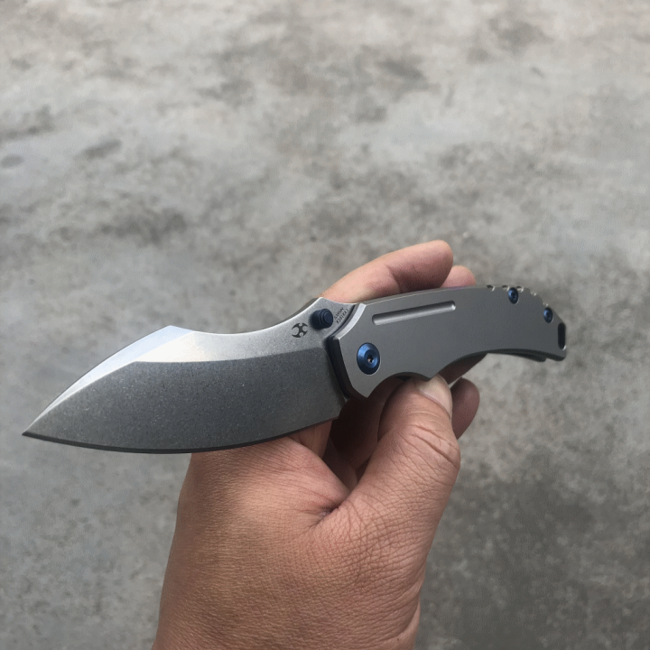 Couteau Kansept Pelican BLue Lame Acier CPM-S35VN Manche Titane IKBS Framelock Clip K1018A3 - Livraison Gratuite