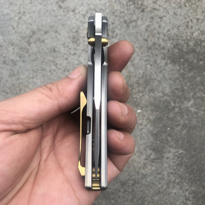 Couteau Kansept Pelican Tanto Lame Acier CPM-S35VN Manche Titane IKBS Framelock Clip K1018A1 - Livraison Gratuite
