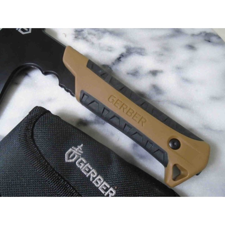 Hache Gerber Pack Hatchet Black Lame Acier Inox Manche FRN Etui Nylon G3484 - Livraison Gratuite