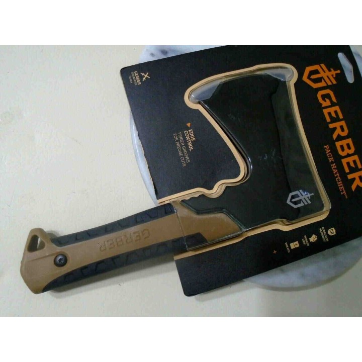 Hache Gerber Pack Hatchet Black Lame Acier Inox Manche FRN Etui Nylon G3484 - Livraison Gratuite