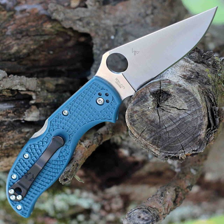 Couteau Spyderco Stretch 2 Blue Lame Acier K390 Manche FRN Lockback Made In Japan SC90FP2K390 - Livraison Gratuite
