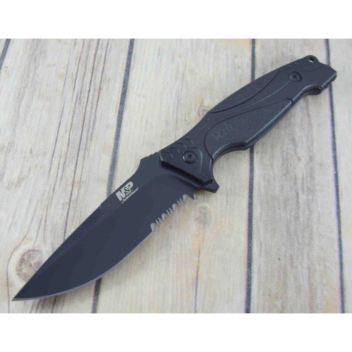 Couteau Smith&Wesson Tactical Military Police Lame 8Cr13MoV Manche FRN Etui Nylon SW1085880 - Livraison Gratuite