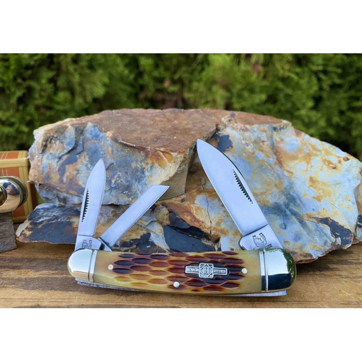 Couteau Rough Rider Whittler Amber Jigged Bone 3 Lames Acier 440 Manche Os RR375 - Livraison Gratuite