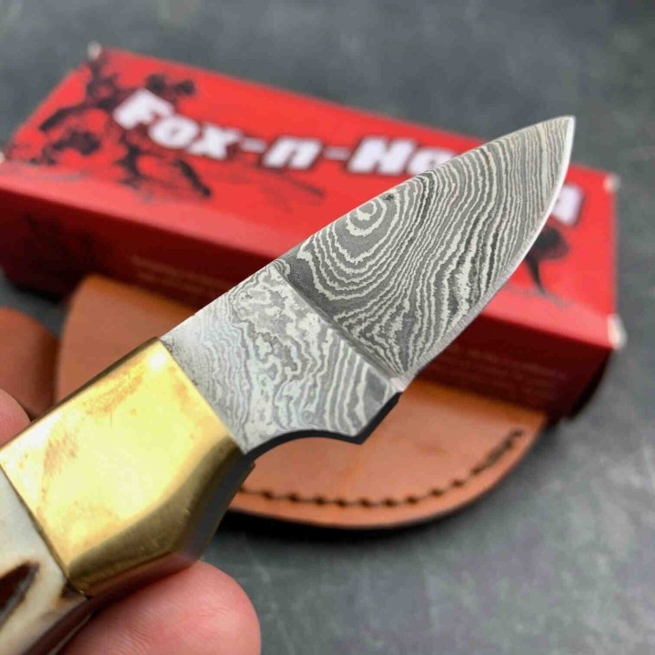 Couteau Damas Mini Skinner Lame Damas 256 Couches Manche Os Etui Cuir Fox-N-Hound FH121 - Livraison Gratuite