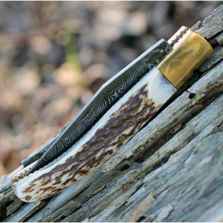 Couteau Damas Façon Laguiole Lame 128 Couches Manche Bois de Cerf Etui Cuir DM1087 - Livraison Gratuite