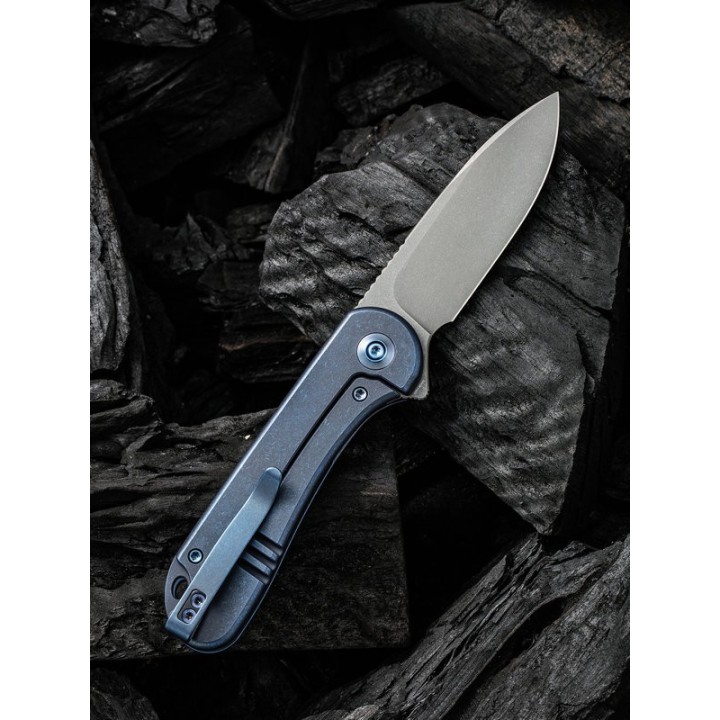 Couteau We Knife Elementum Blue Manche Titane Lame Acier CPM-20CV IKBS Framelock Clip WE18062X2 - Livraison Gratuite