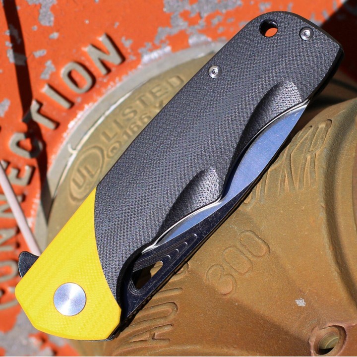Couteau Bestech Airstream Black/Yellow Manche G10 Lame D2 Drop Point IKBS Linerlock Clip BTKG47A - Livraison Gratuite