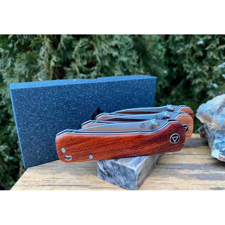 Couteau QSP Hawk Mkuruti Lame Acier 14C28N Manche Mkuruti IKBS Linerlock Clip QS131O1 - Livraison Gratuite
